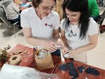 Radost ze setkání většina přítomných neskrývala aneb Charita Zlín vyvíjí aktivity ve prospěch ukrajinských maminek s dětmi, i babiček (10)