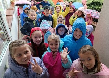 Zahradní slavnost, která v zahradě nebyla 