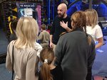 Pavel Helan přijel na pozvání zábavního parku Galaxie Zlín. Byl jejich dárkem přítomným dětem a ženám
